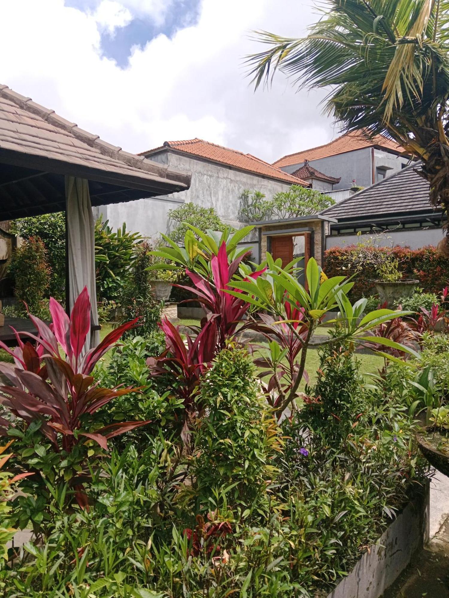 เดอะ มัวยา วิลลา Villa จิมบาราน ภายนอก รูปภาพ