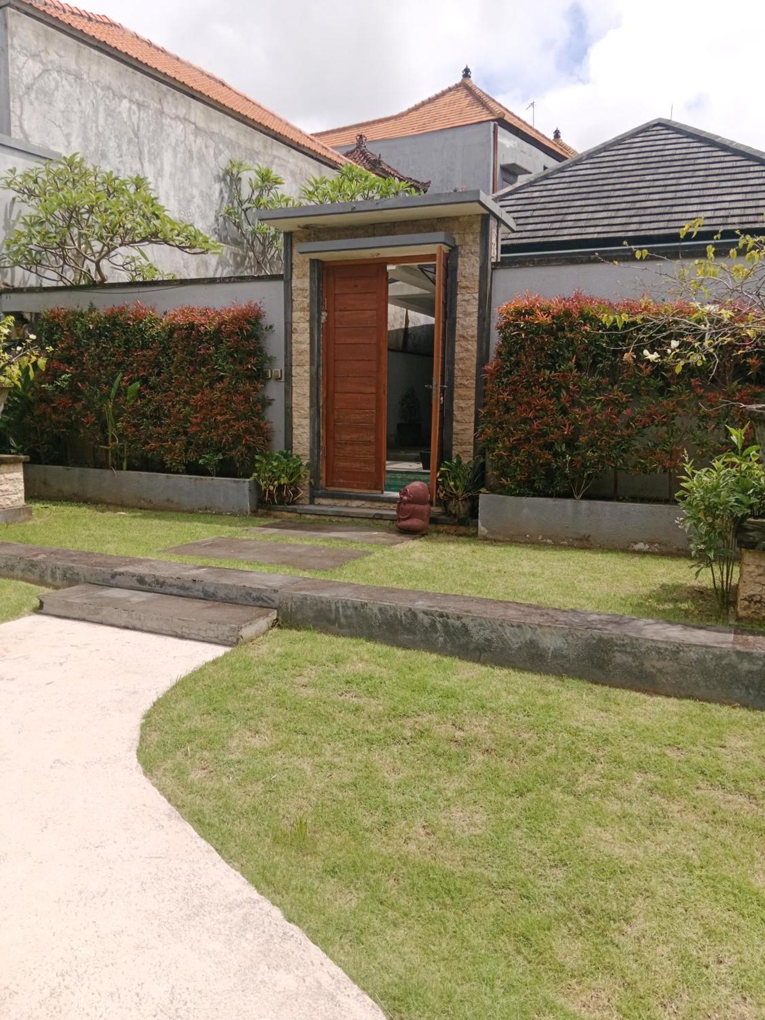 เดอะ มัวยา วิลลา Villa จิมบาราน ภายนอก รูปภาพ
